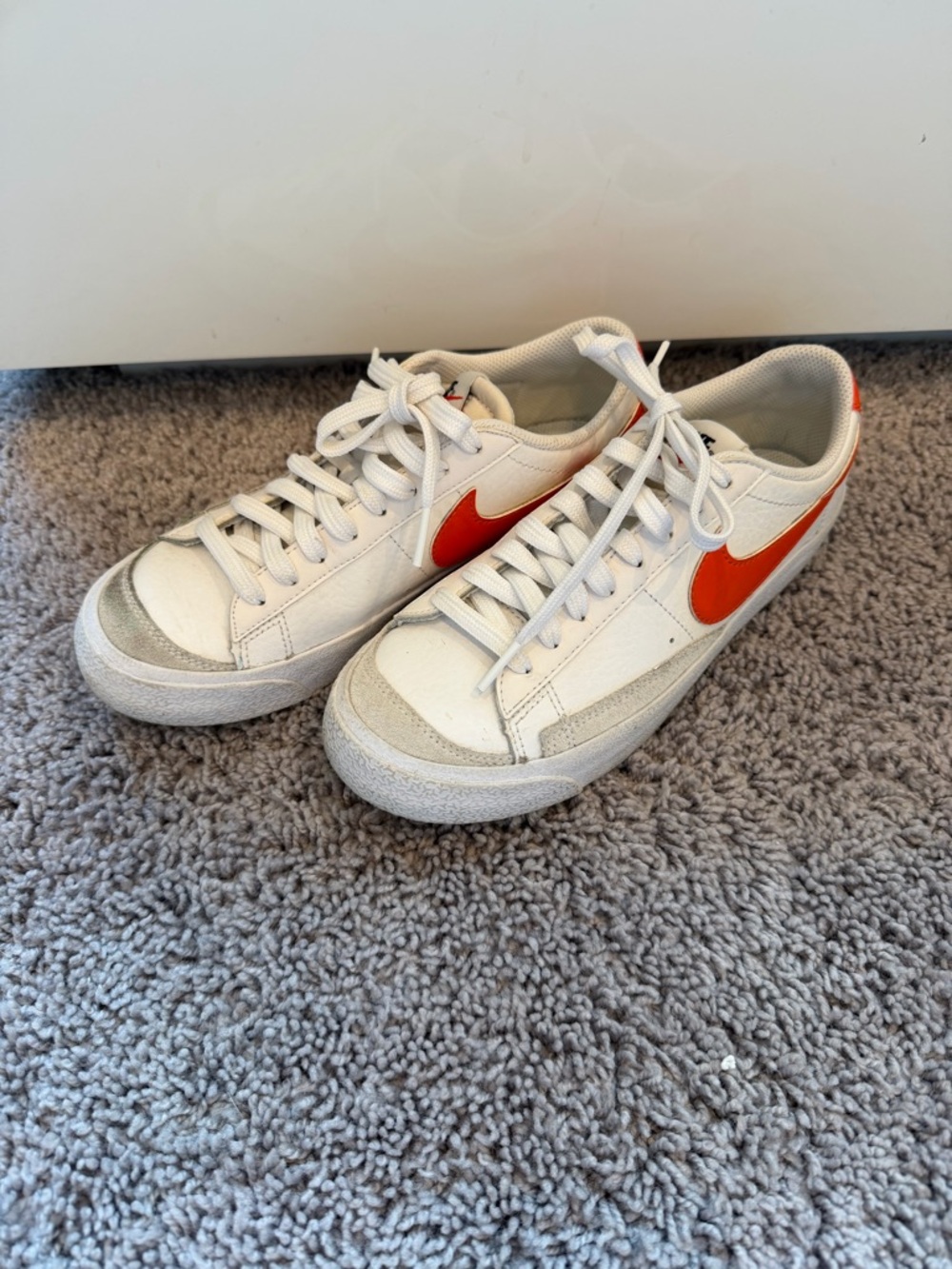 Nike Cream Low-Top Sneakers with Orange Swoosh